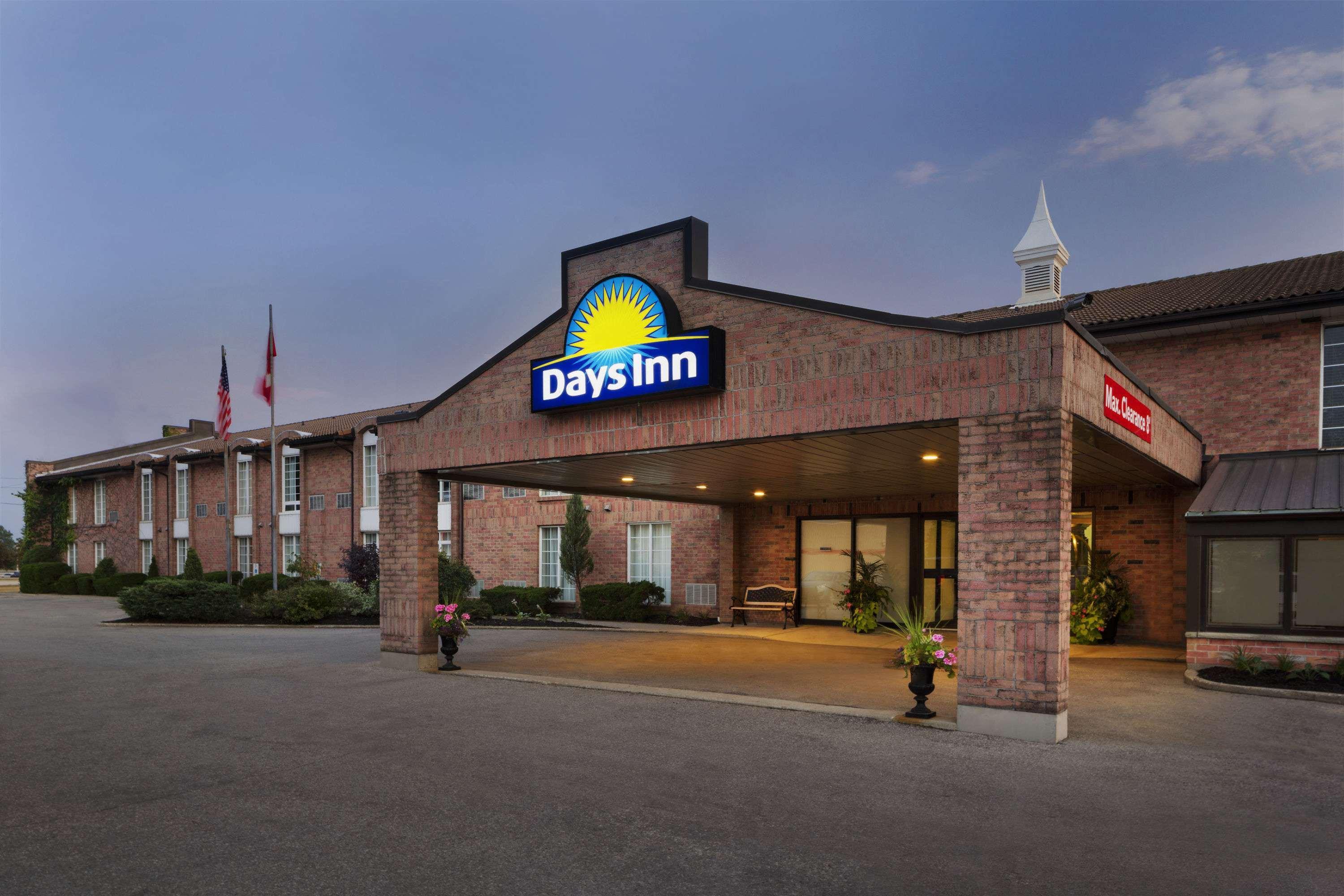 Days Inn By Wyndham Brantford Exterior foto